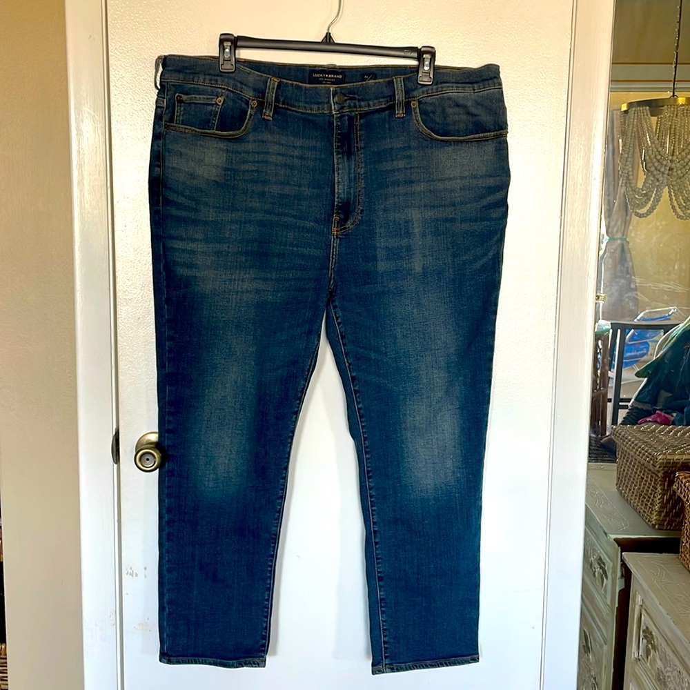 Lucky Brand LA distressed designer jeans -SZ 46/30